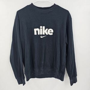 Nike long sleeve shirt medium black women logo